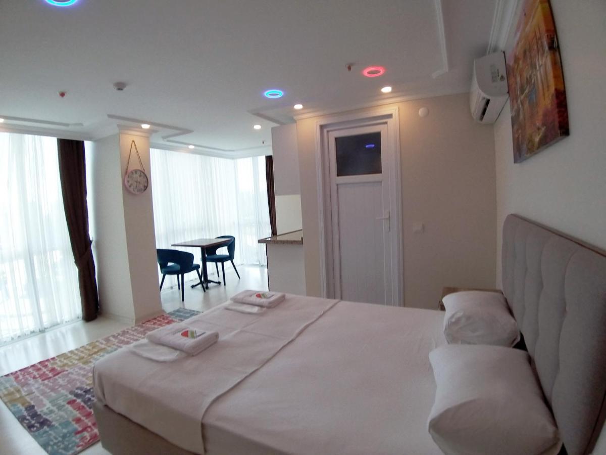 Golden Fish Hotel Μπατούμι Εξωτερικό φωτογραφία